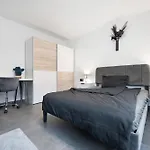 Gemuetliche Und Ruhige *