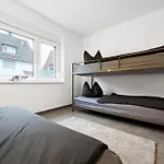 Gemuetliche Und Ruhige Apartamento