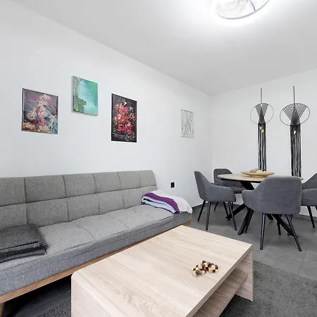 Gemuetliche Und Ruhige Appartement *